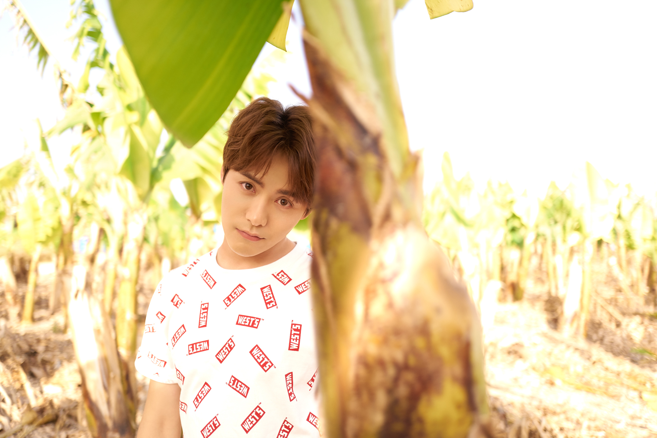 有网友爆料马天宇在录制综艺《我们长大了》,他的寸头造型清爽帅气