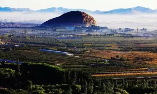 康熙二十一年《盖平县志》载:馒头山,城南五十里.