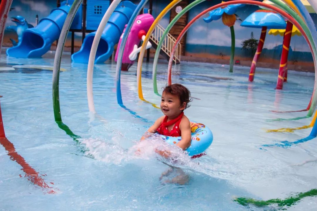 欢乐过六一万福温泉水世界送惊喜