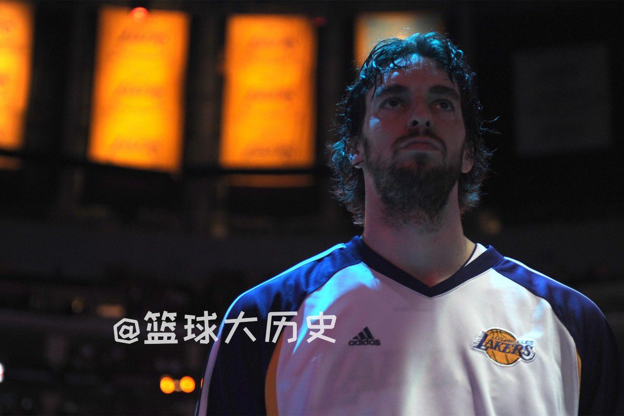 八个总冠军两个王朝杰里韦斯特当管理层什么水平