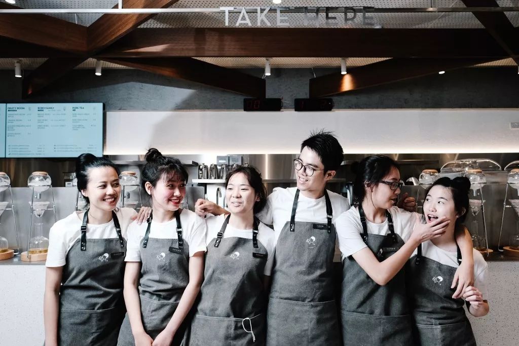 估值超80亿喜茶成功的底色到底是什么丨勺子深荐