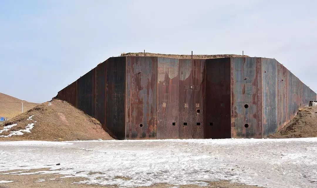 一位核弹老人记录下的禁地青春那里有影视剧无法还原的勇气与险难