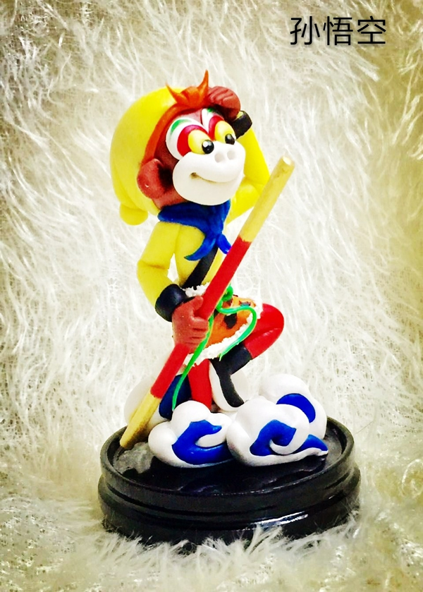 面塑艺人潘媛每件作品栩栩如生