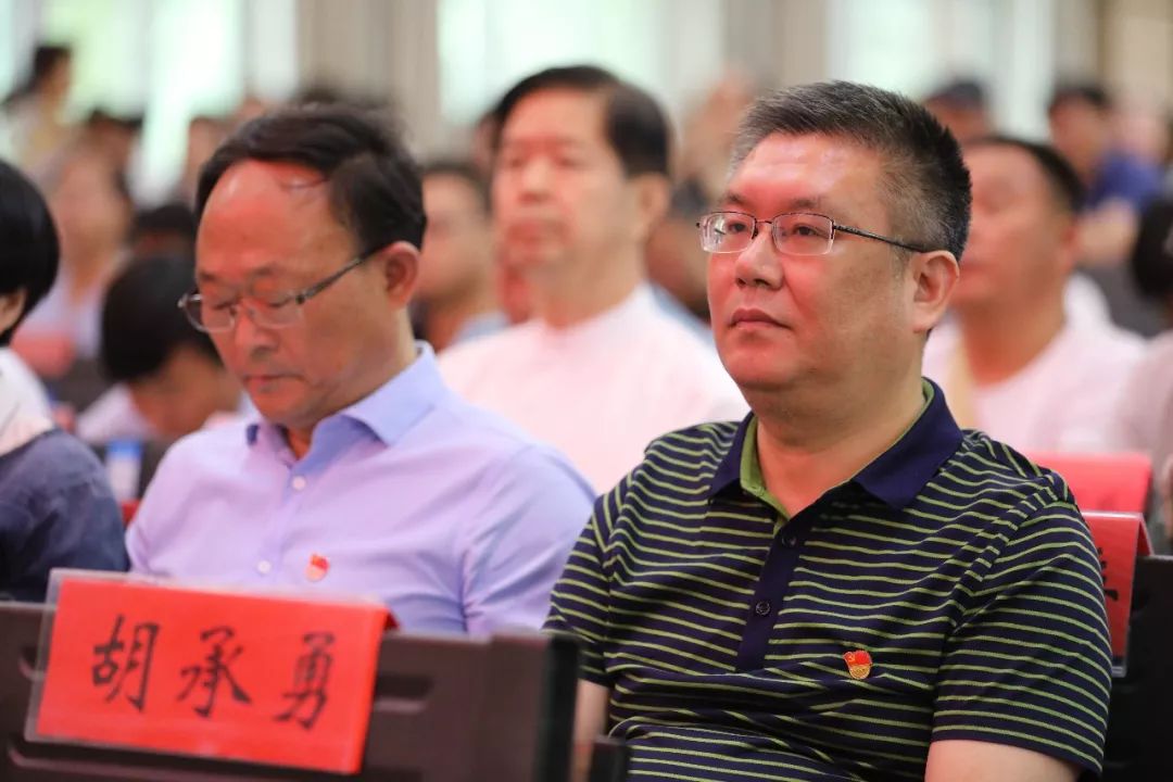 厅基础教育研究室办公室副主任郑广舟,河南省青少年自我保护委员会