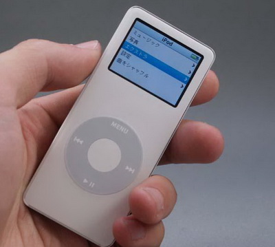 原创新ipodtouch被雪藏的王者还能翻身吗