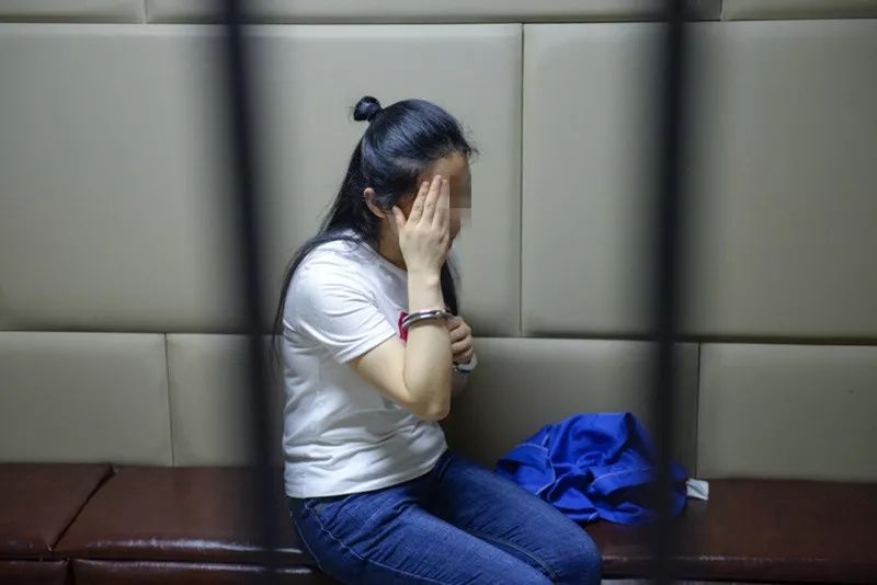 长沙一女子谎称拿到法院不限购拍卖房诈骗400余万