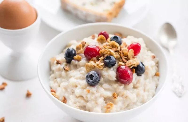 睡前饥饿吃这六种食物减肥又助眠