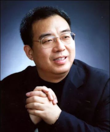 郭国庆,中国人民大学商学院教授,博士生导师,第七届全国青联委员,第八