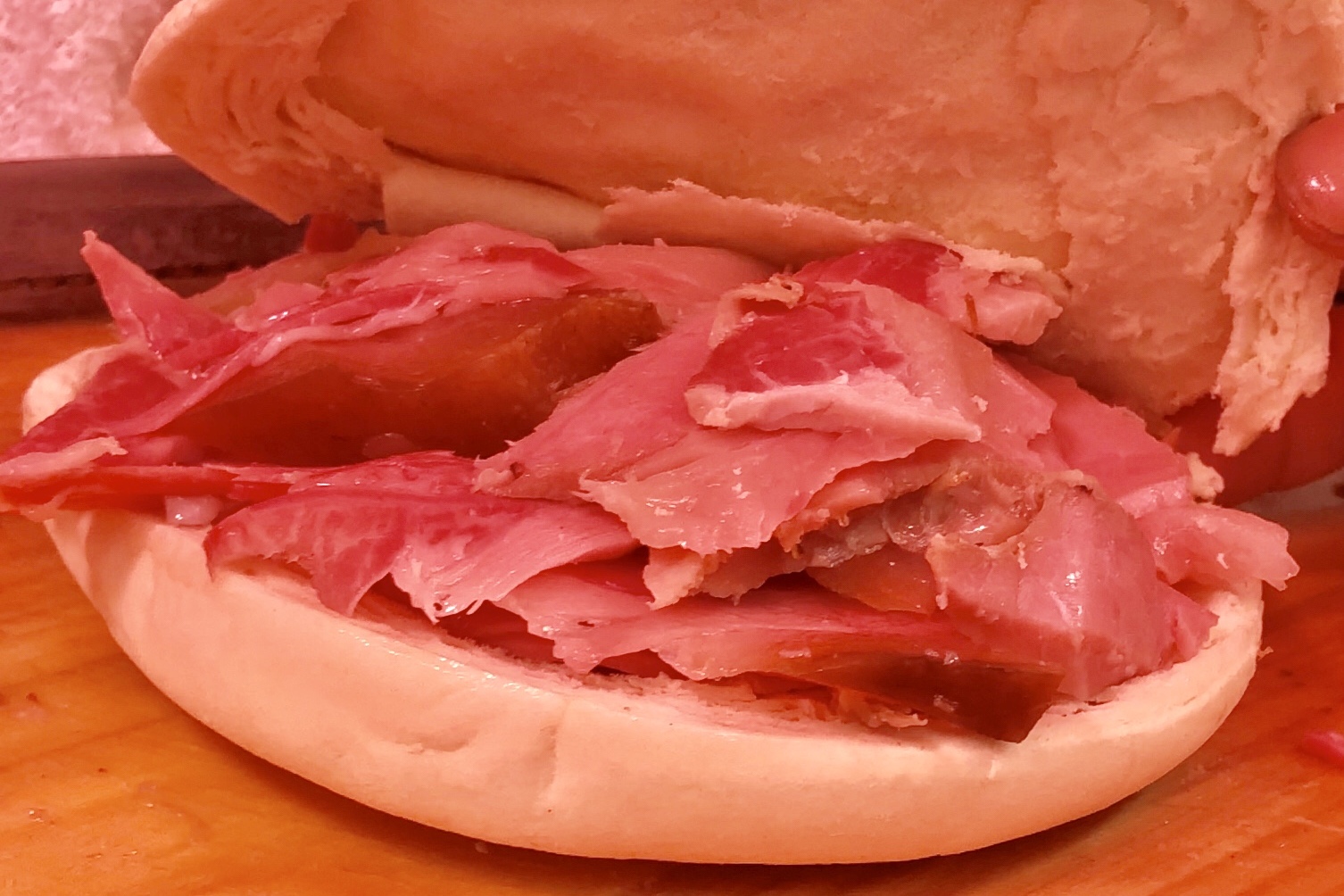 甘肃陇西腊肉夹馍,老板娘刀切做法,晚上看了馋的睡不着