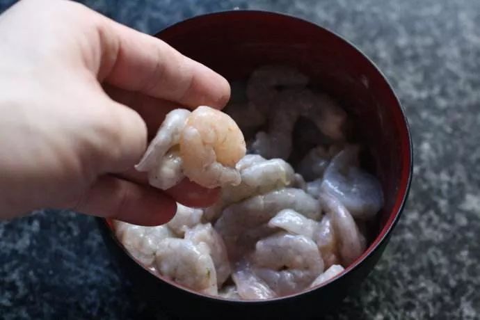 上浆是菜肴制作技术的一项重要基本功原料上浆的窍门你全都知道吗