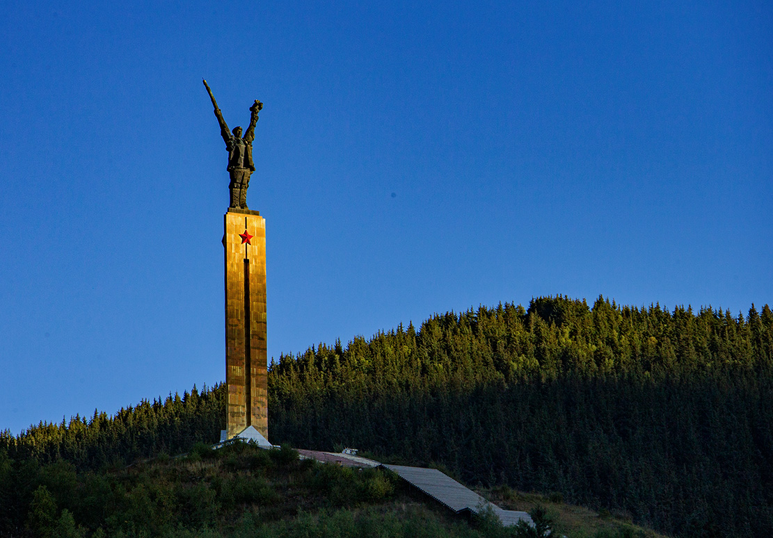 长征丰碑61雪山草地我的长征路红色旅游线路产品在蓉发布