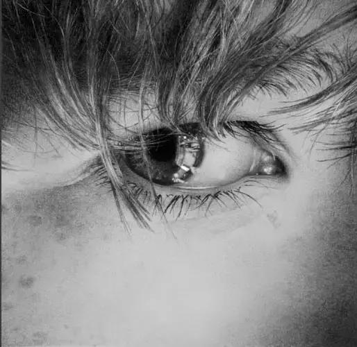 小央美:还在为不会画素描眼睛而发愁吗?