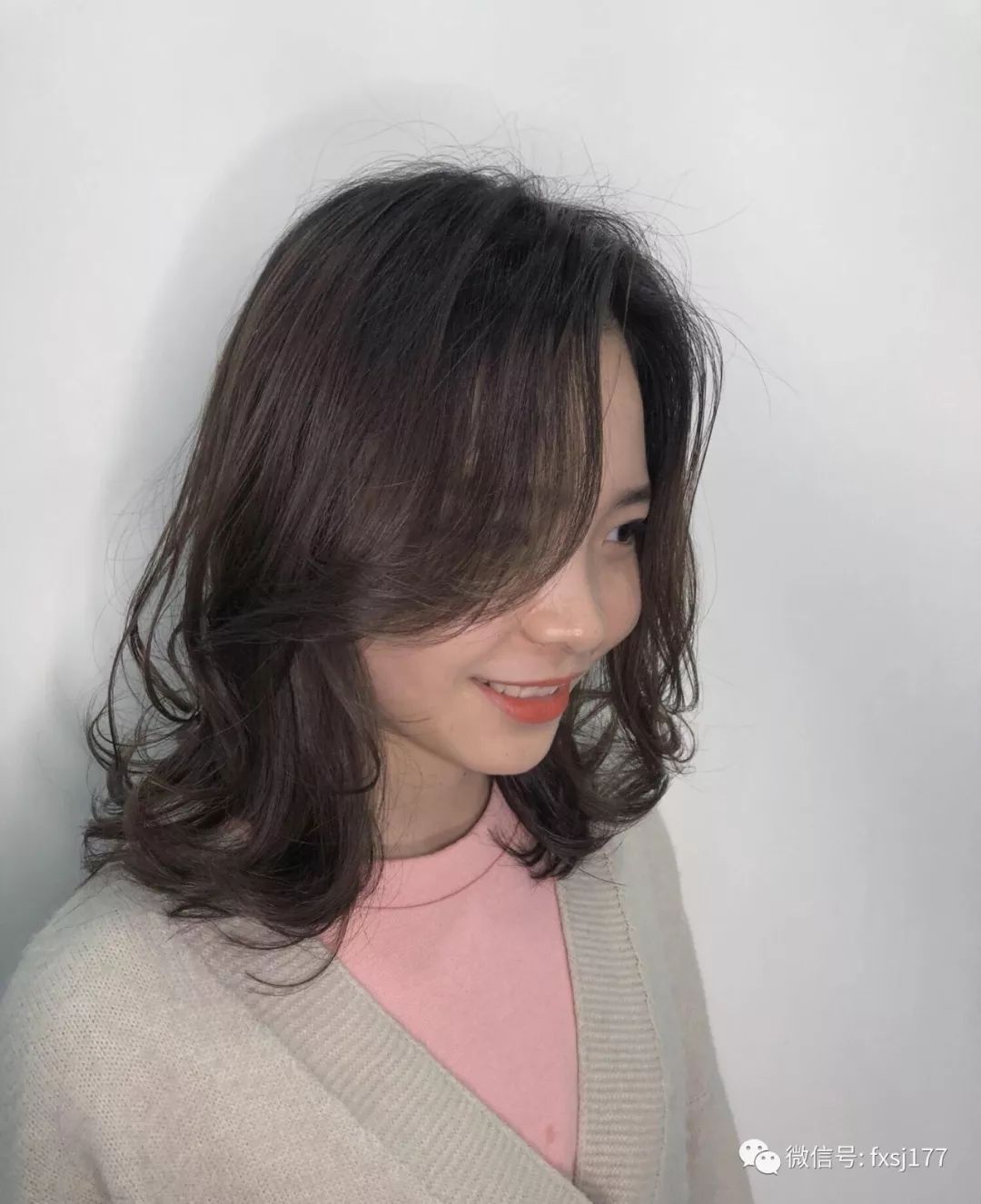 160以下女生短发一定要这样烫减龄又显瘦