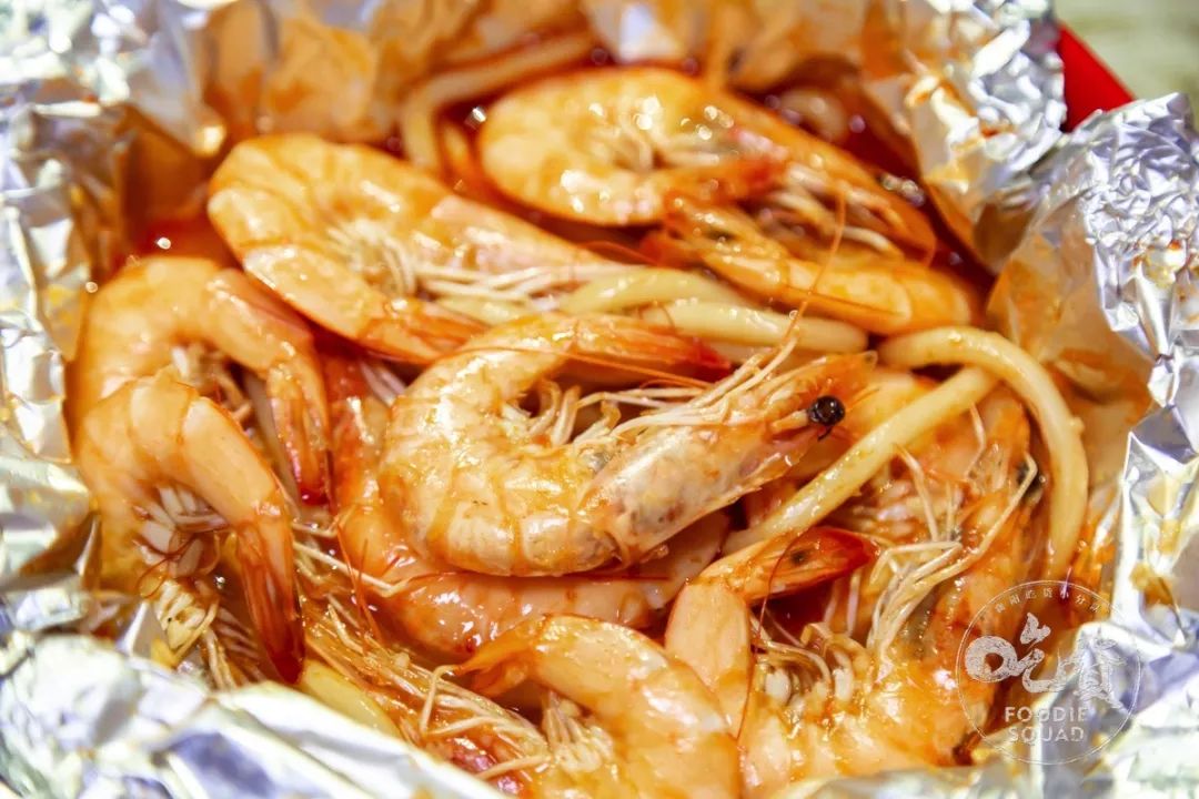 值得说的是,乌冬面是真的很q弹.尝一口就停不下来.