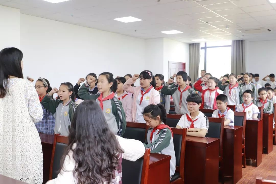 行宫小学六年级誓师动员大会顺利结束