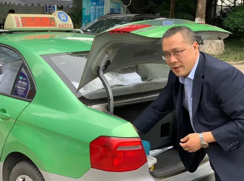 "出租汽车行业因为有了我而更美丽!