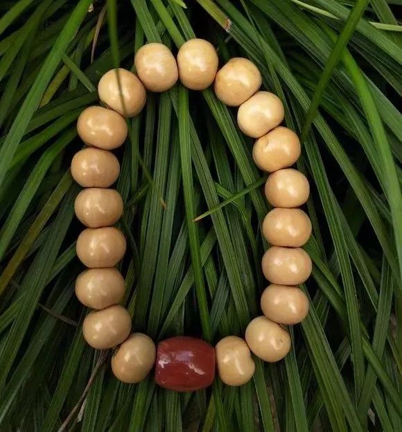 放了30年的草菩提上手一盘包浆竟这么美