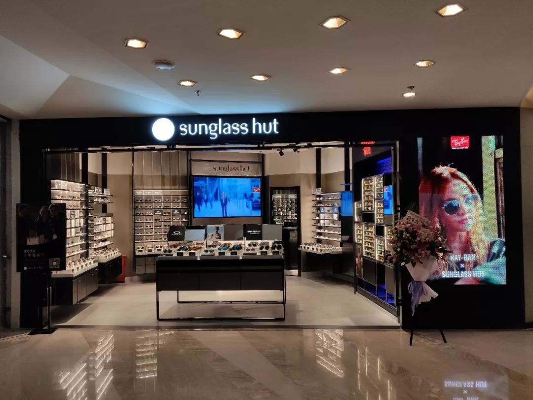 sunglasshut邂逅自在镜时尚