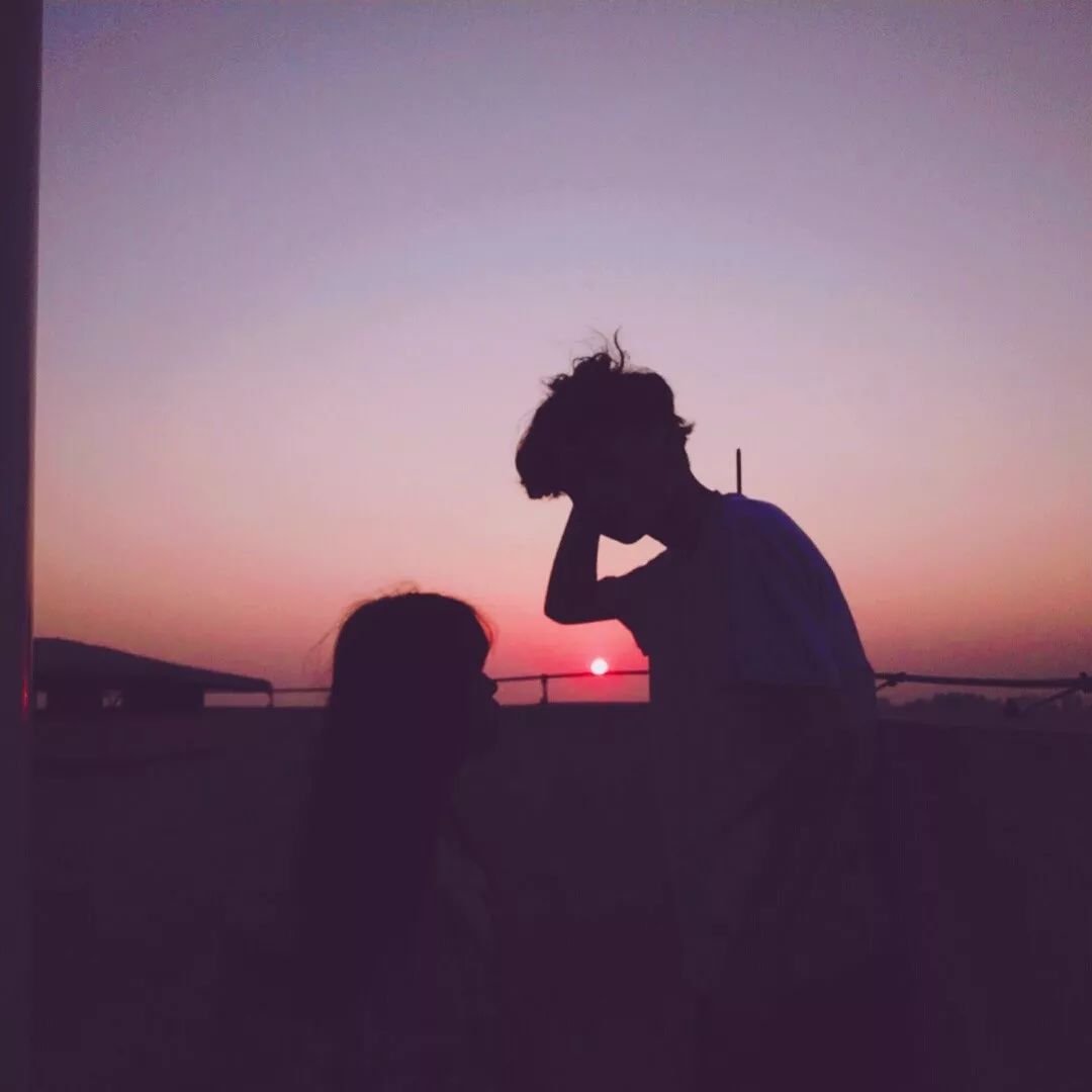 情侣头像你是我翘首以盼的惊喜