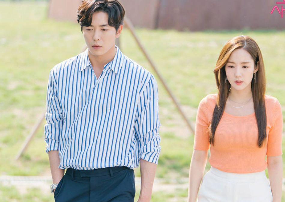 她的私生活金材昱是被朴敏英妈妈丢弃二人感情何去何从