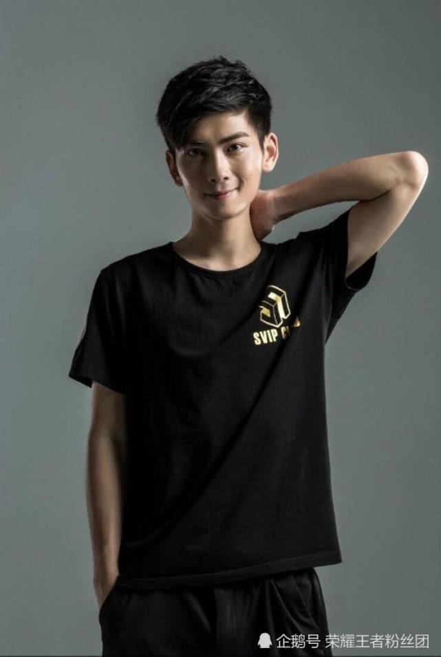 上古战神,ag超玩会杰斯,那个当初左右战局的第一上单