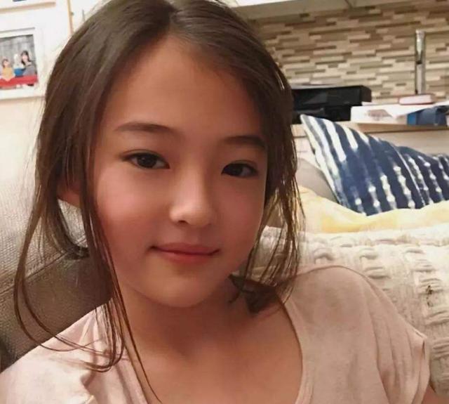 为什么女孩比男孩子更容易性早熟家里有女儿的不妨看一下