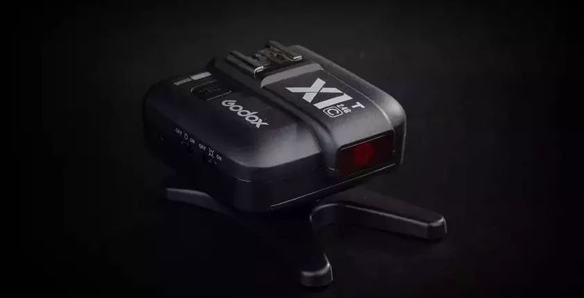 godox 神牛 x1 引闪器开箱 | 糖皮兵器谱