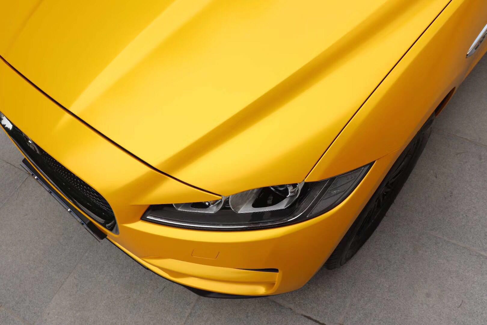 野性不改 捷豹e-pace改色电光黄