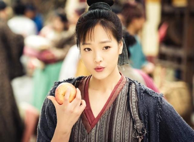 知道子虚在吸食小娥灵魂的时候,小娥没有动手,反而差点要了子虚半条命