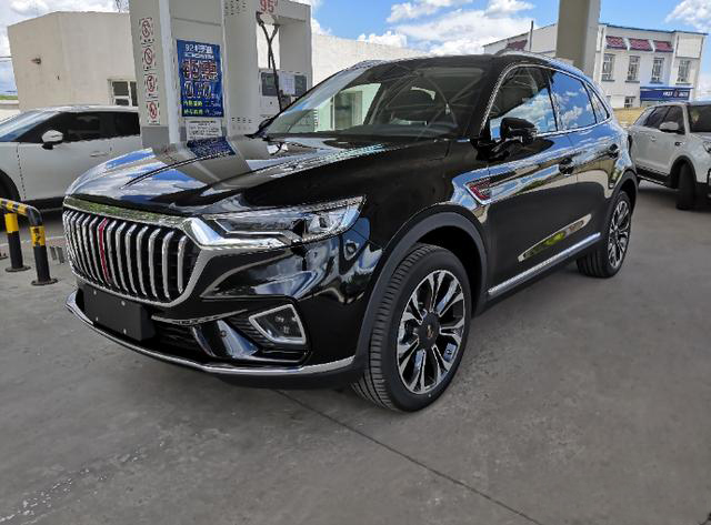 看到红旗hs5非常激动,价格不高,配置太丰富了,国产汽车起来了