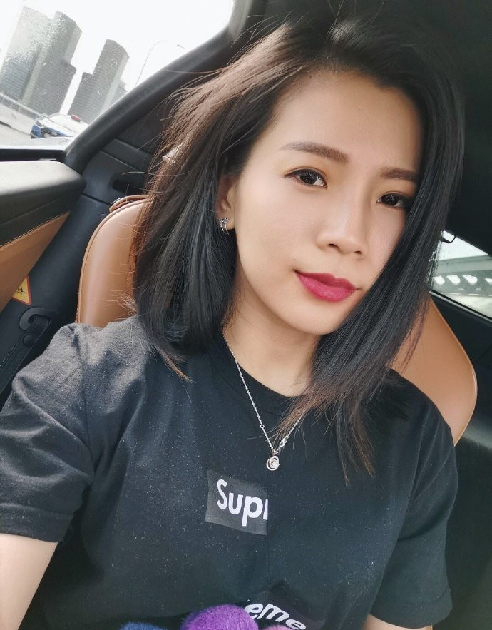 原创羽球女神吴柳莹30岁生日适婚年龄选择了闯荡甜美长相下的坚持