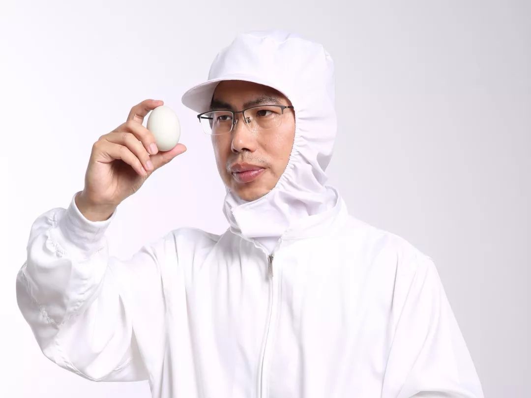 这几位神级奶爸就是慢食材的创始人黄子敬,邓刚和李启明.