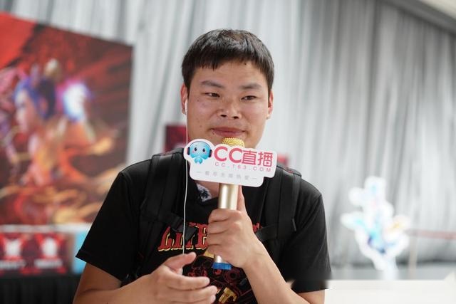 作为最早接触梦幻西游的玩家之一,李永生对于这款游戏的热爱简直达到