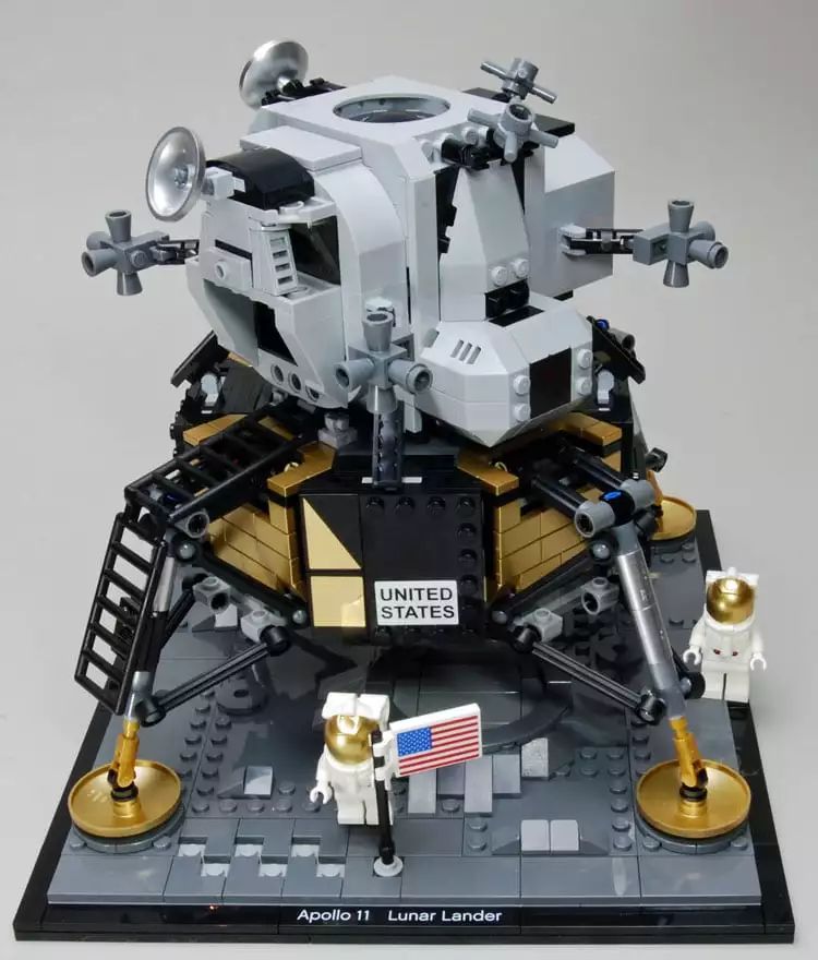 乐高lego10266阿波罗11登月舱测评