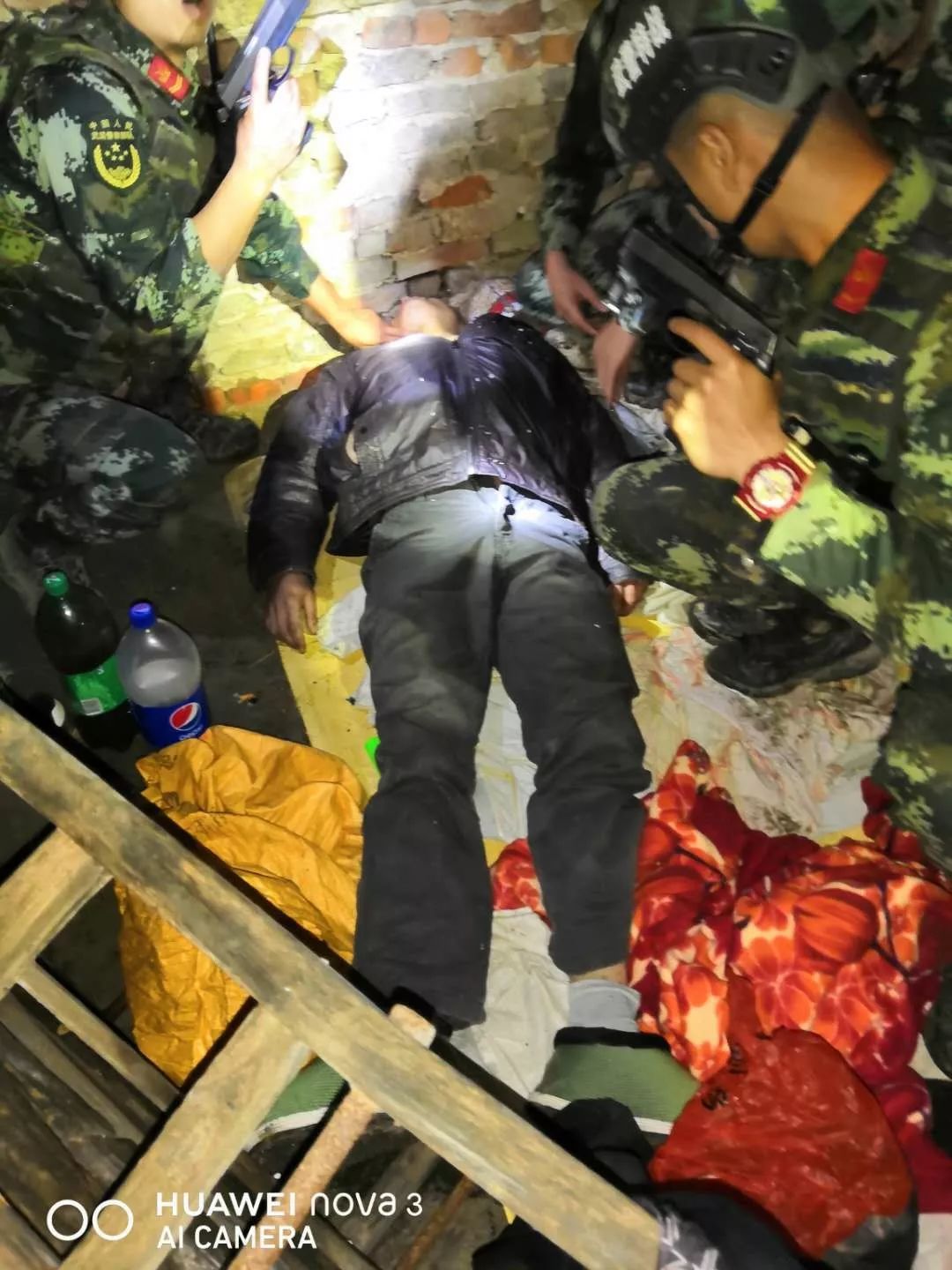 邵阳连杀5人嫌犯最后几日偷米度日警察来时服毒自尽