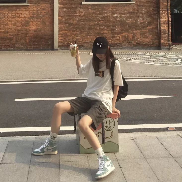 最适合女生上脚的aj盘点有了这些谁稀罕踩你们的