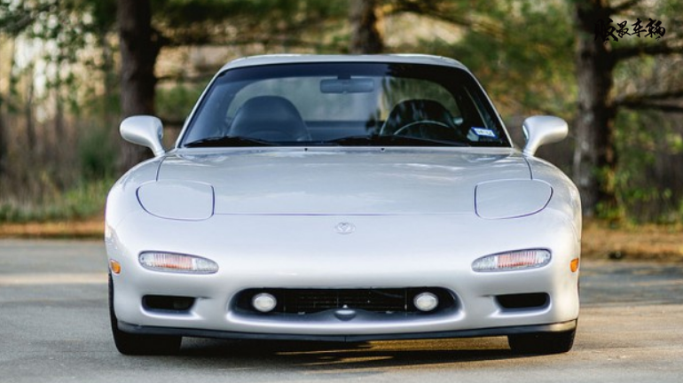 1995年马自达 rx-7的复古改装