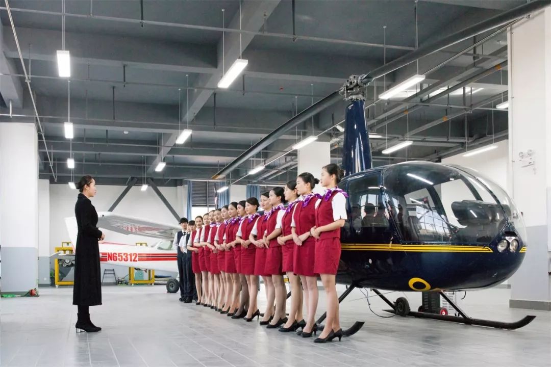 云南交通运输职业学院与企业共建民用航空器维修培训考试基地丨特别