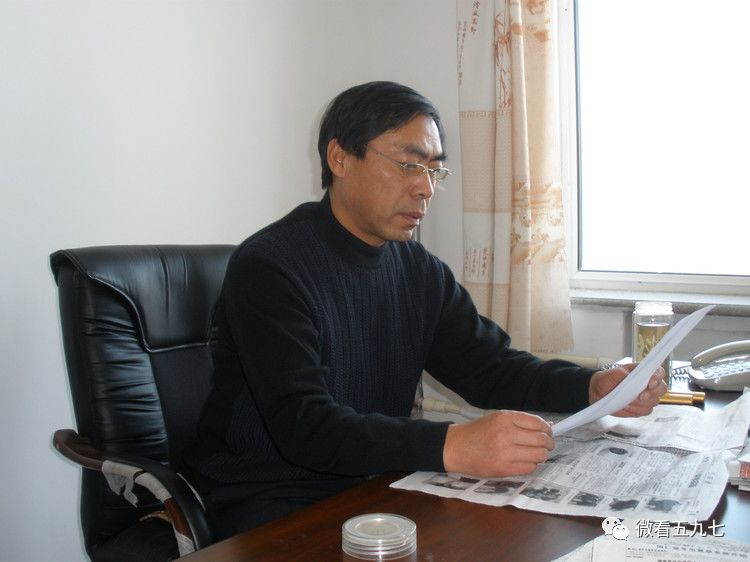 真抓实干的老革命2009年,在五九七农场老干部科长岗位上退休的陈家旺