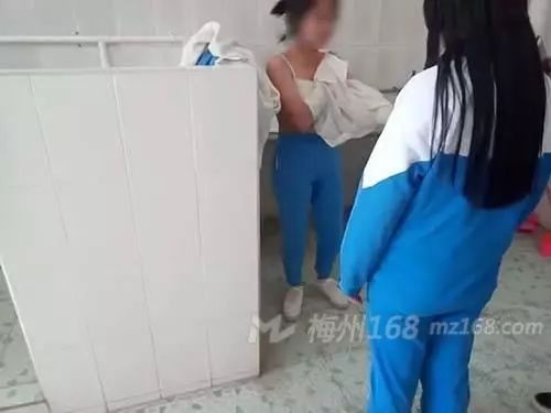 兴宁一女学生被拳打脚踢,下跪,脱衣服…怎么回事?