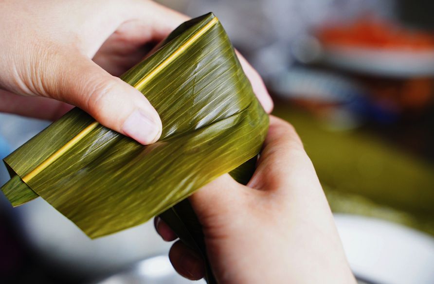 原创包粽子不再是奶奶的手艺抓住3个关键步骤不散架不漏米
