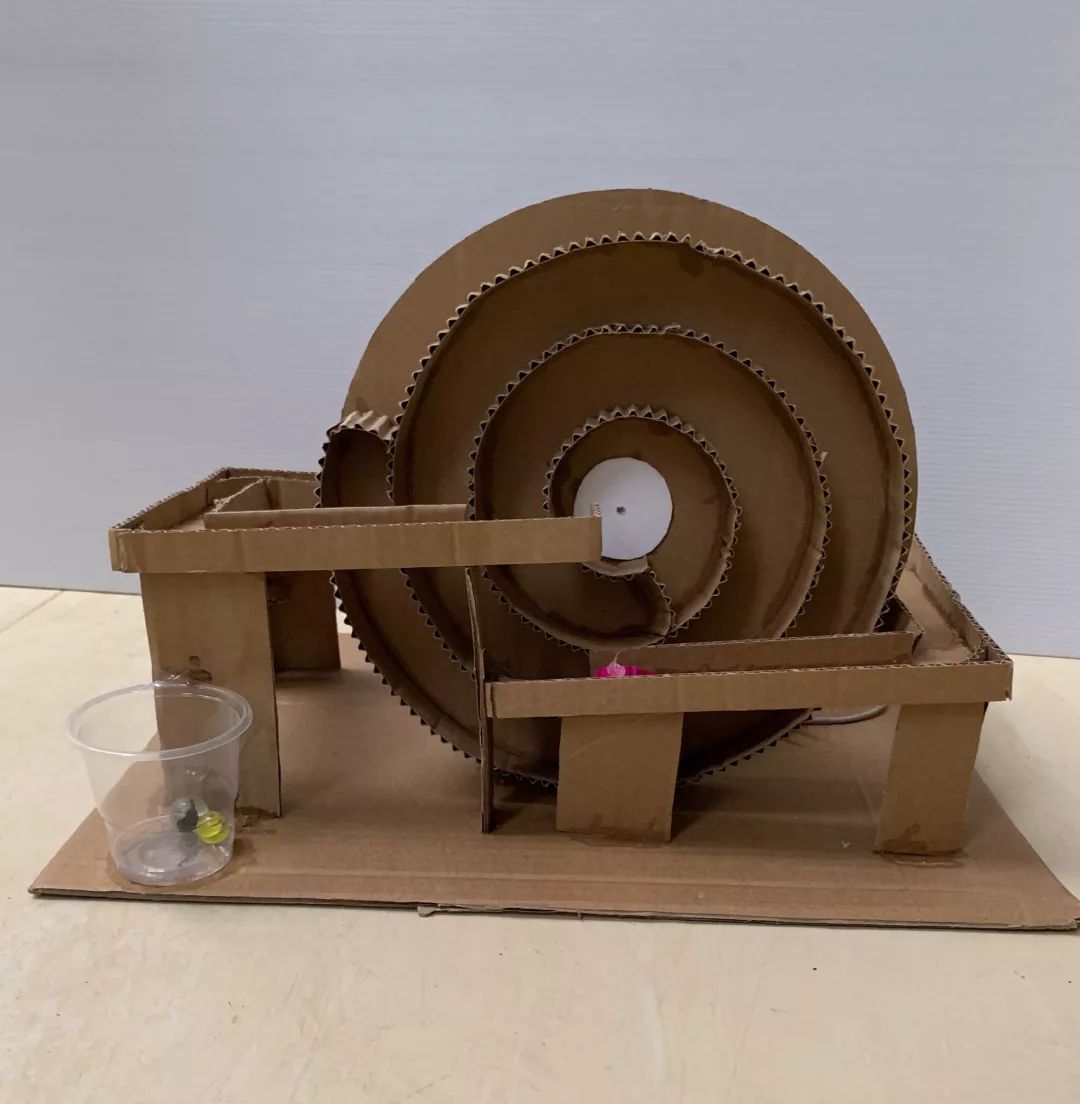 厉害了我的娃快来围观厦门市秀德幼儿园亲子科技作品展