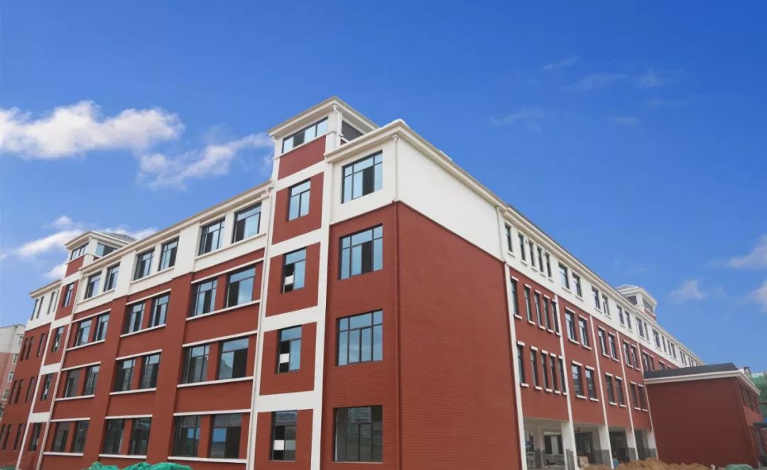 超漂亮许昌市新东街中学投入使用还有多所学校即将完工