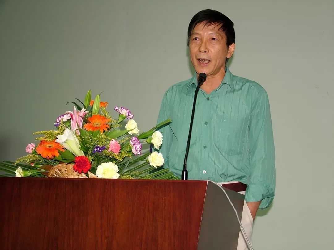 黄迺本我心目中的优秀物理教师