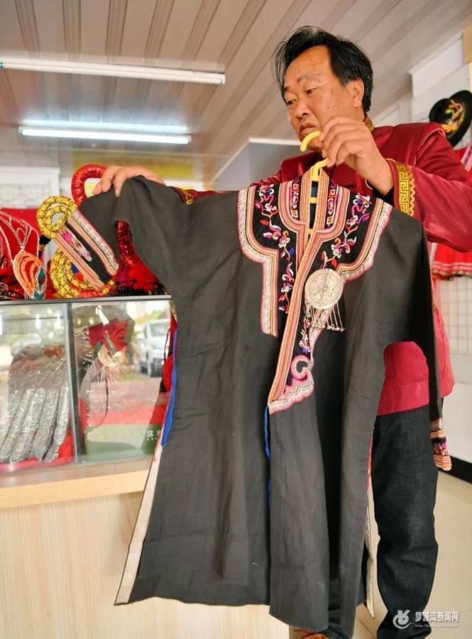 罗源凤凰装——扮靓畲村的风景线_畲族