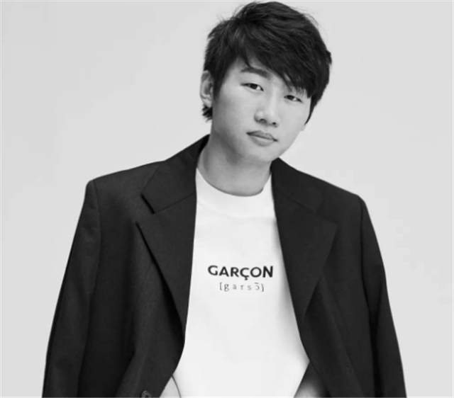 宁王之后,又一个冠军上单自称和平分手,不让粉丝打扰前女友