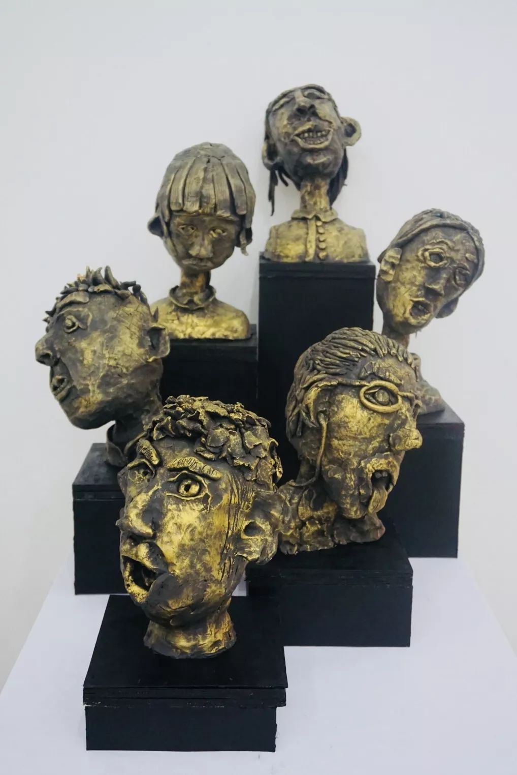 蕃茄田艺术学员惊艳上海油画雕塑美术馆初芒计划