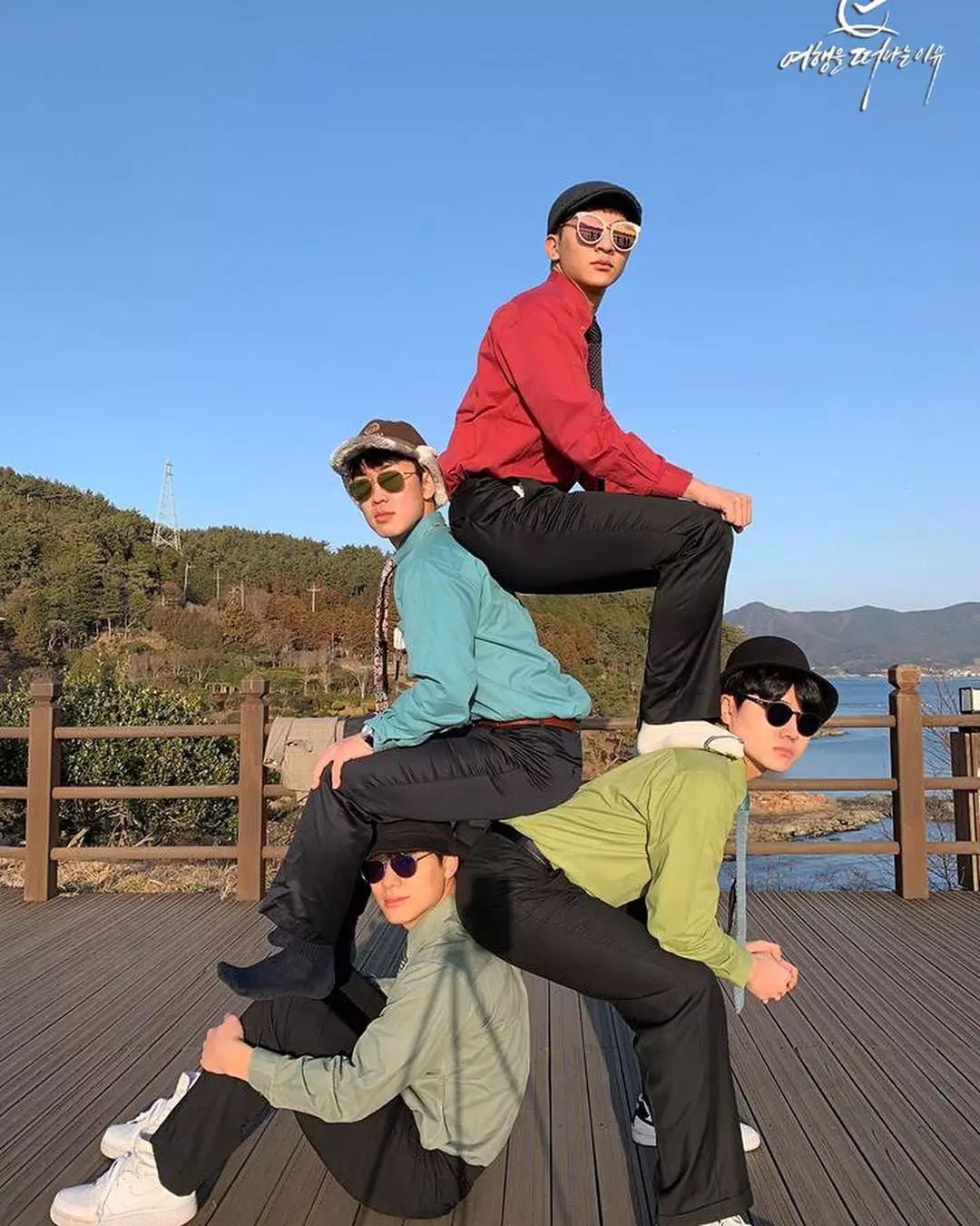 和朋友的自拍照能沙雕到什么程度