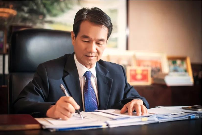 佛企掌舵人第1集蒙娜丽莎萧华让佛山陶瓷在世界制造舞台上大放异彩