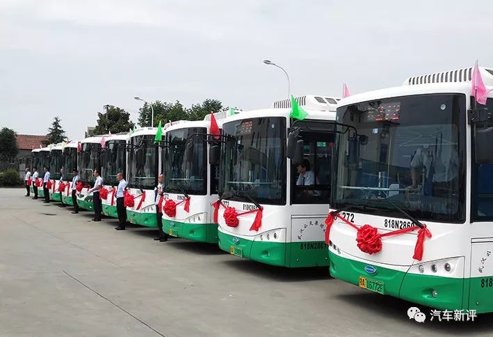 共有21辆,涉及240路,237外环,237内环,238路,272路5条公交线路,武汉